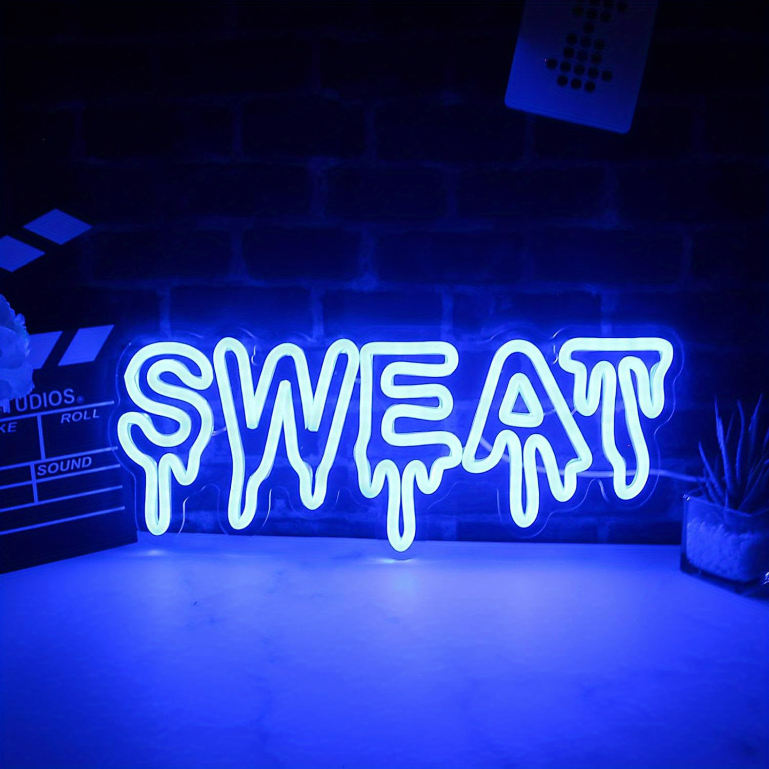 Enseigne néon LED bleue « Swea - Home Gym Neon Sign avis et prix
